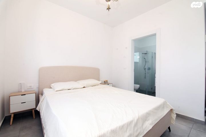 דירה, הרב נריה 3, קרית השרון, נתניה