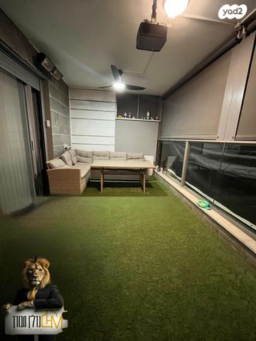 דירה, שלום דנינו, נתיבות מערב, נתיבות