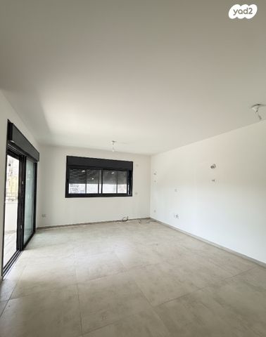 דירה, איתמר, חרוזים, רמת גן