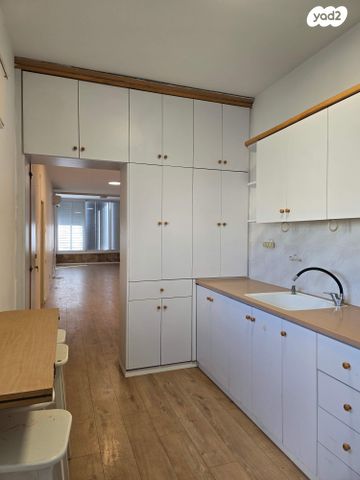 דירה, הנרייטה סולד, מרכז העיר, סביניה, הוותיקה, קרית ביאליק