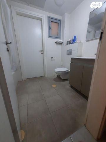 דירה, תרשיש, רובע יזרעאל סביוני העמק, עפולה