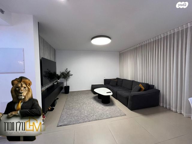 דירה, שלום דנינו, נתיבות מערב, נתיבות