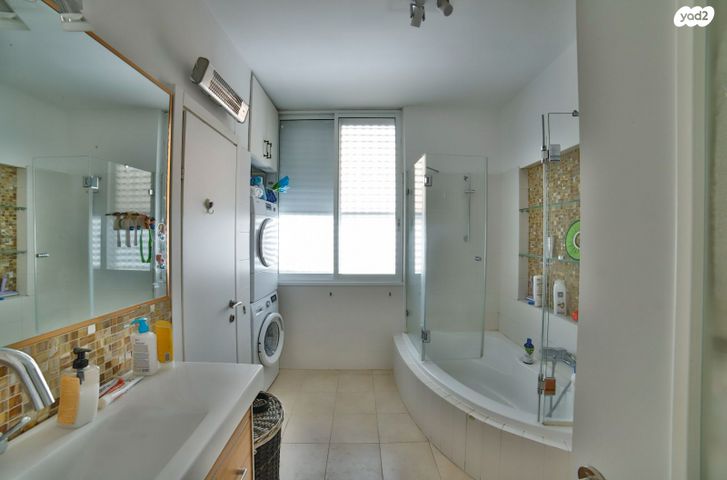 דירה, פועלי הרכבת, גבעתיים