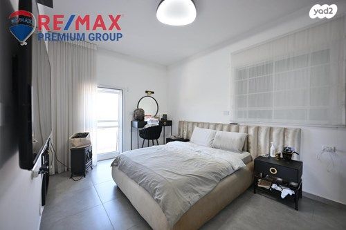 דו משפחתי, שוהם