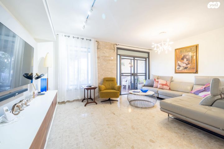 בית פרטי/ קוטג', רביבים 127, נווה אפק, ראש העין