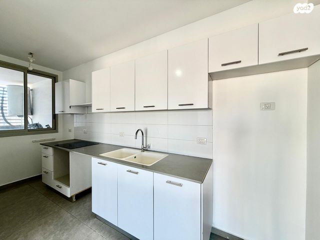 דירה, אצ"ל 5, רמת אפרים, נתניה