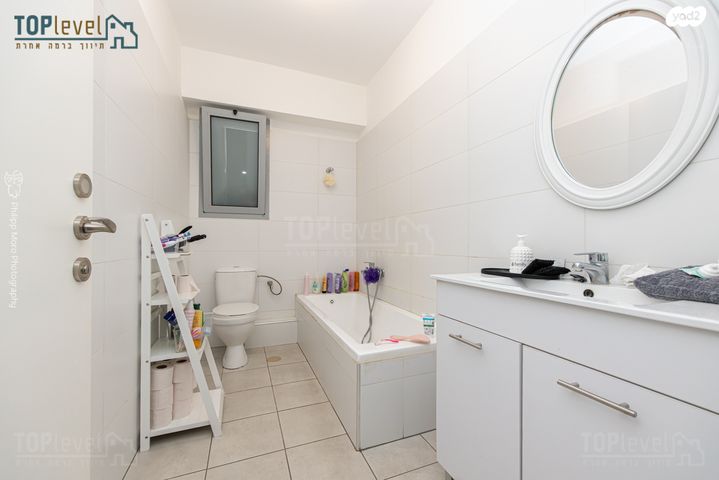 דירה, הגל 15, החותרים, טירת כרמל