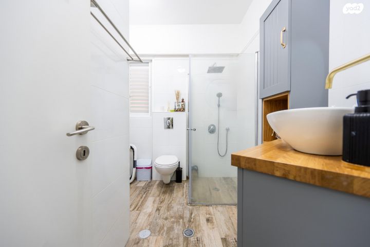 דירה, הירקונים 10, קרית הרב סלומון, פתח תקווה