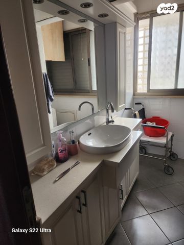 דירה, חנה סנש 12, בת ים