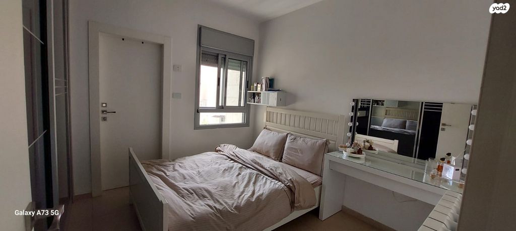 דירה, הרב ישעיהו דולגין, חומת שמואל, הר חומה, ירושלים