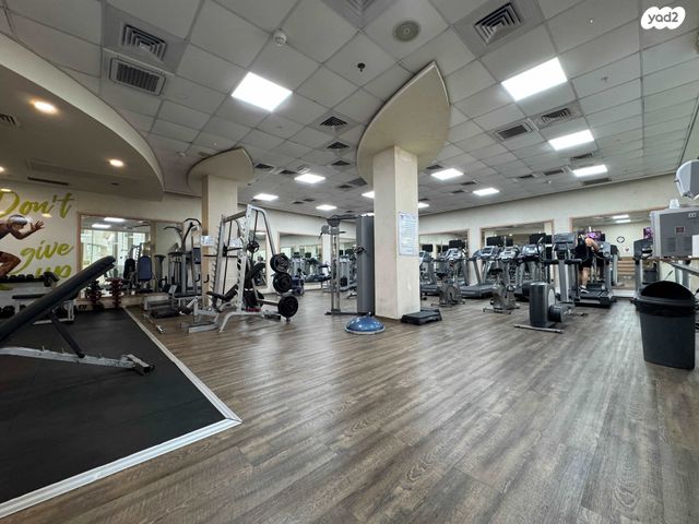 בית פרטי/ קוטג', שדרות מנחם בגין, גבעת אולגה, חדרה