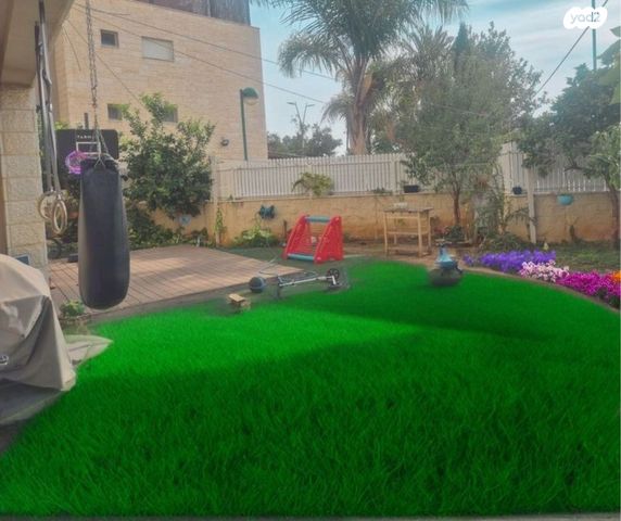 דירת גן, ניצנים, חדרה