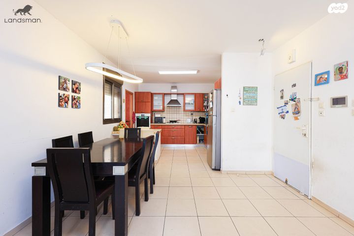 דירה, יוסף 7, קרית השרון, נתניה