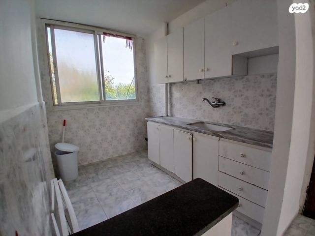 דירה, העצמאות, שלום עליכם, מגדל העמק