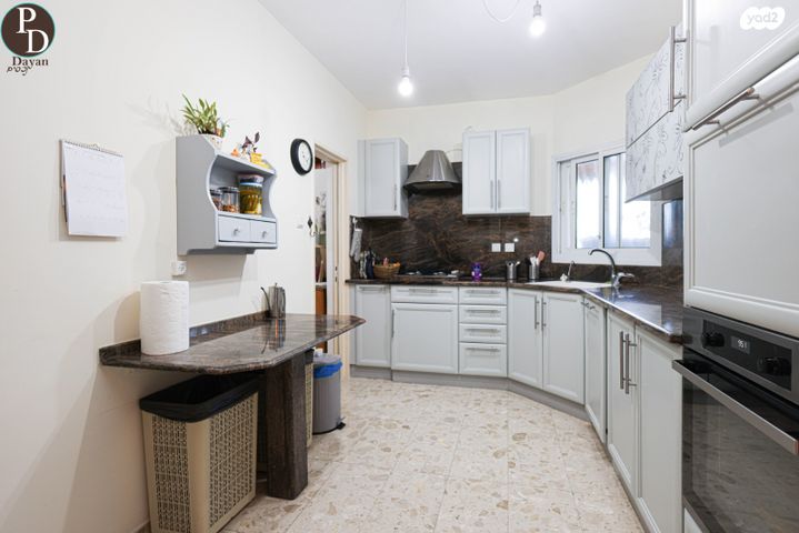 דו משפחתי, כפר יונה