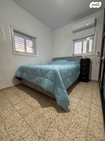 גג/ פנטהאוז, השיקמה 5, דרום מערב ותיק, בת ים