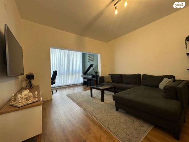 דירה, כצנלסון 92, שינקין, גבעתיים