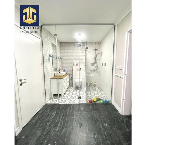 דירת גן, ארבל, שכונה ה'-ו', מבשרת ציון