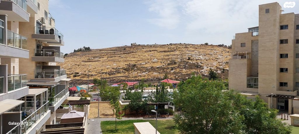 דירה, הרב ישעיהו דולגין, חומת שמואל, הר חומה, ירושלים