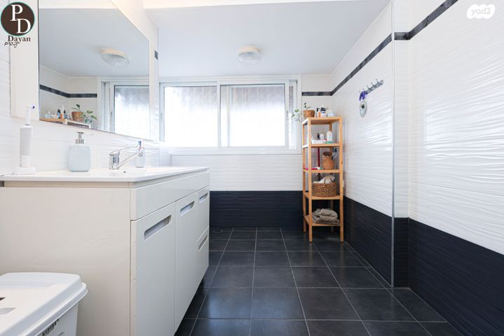 דו משפחתי, כפר יונה