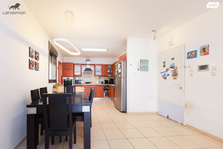 דירה, יוסף 7, קרית השרון, נתניה