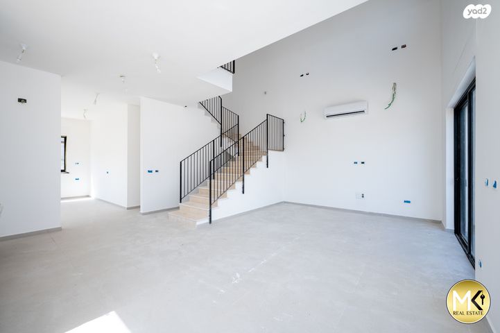 בית פרטי/ קוטג', פרדס חנה כרכור