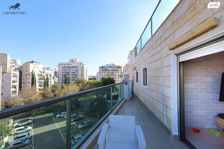 דירה, יוסף 7, קרית השרון, נתניה