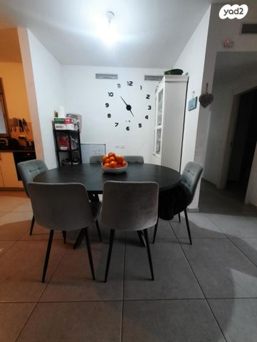 דירה, תרשיש, רובע יזרעאל סביוני העמק, עפולה