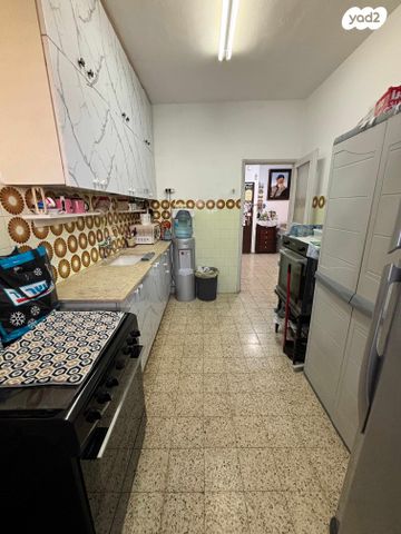 גג/ פנטהאוז, השיקמה 5, דרום מערב ותיק, בת ים