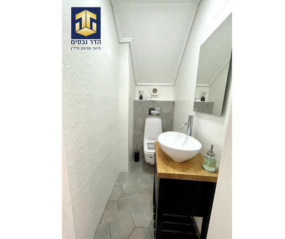 דירת גן, ארבל, שכונה ה'-ו', מבשרת ציון