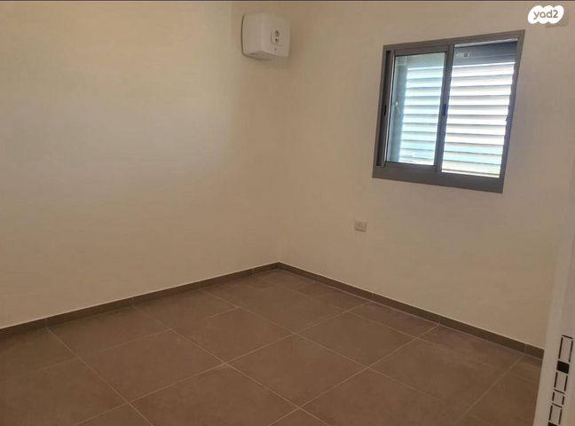 דירה, השחף, החותרים, טירת כרמל