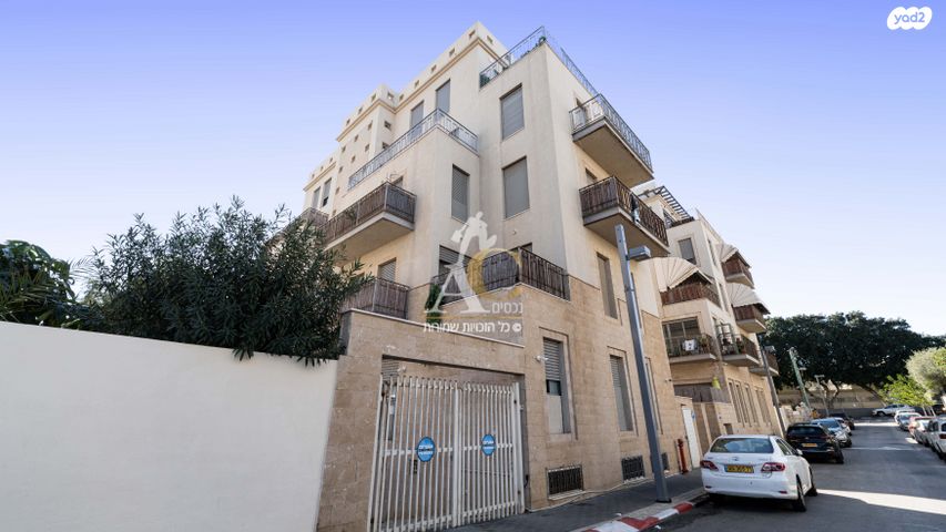 דירה, שם הגדולים, עג'מי, גבעת העליה, תל אביב יפו