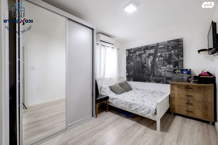 גג/ פנטהאוז, הגפן, באר יעקב