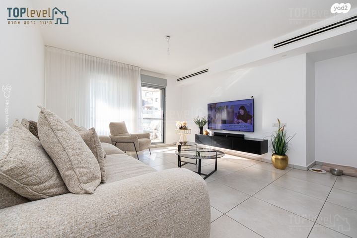 דירה, הגל 15, החותרים, טירת כרמל