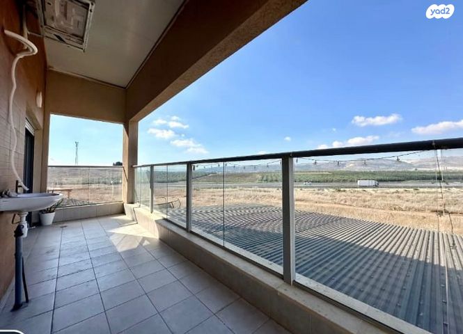 יצחק שמיר 12