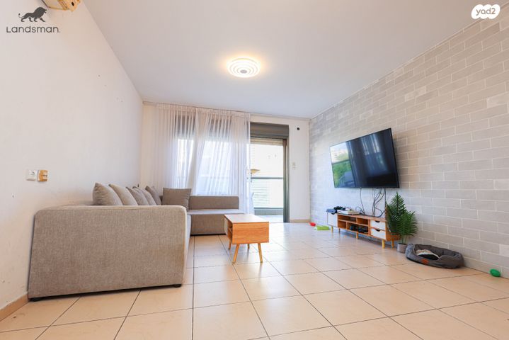 דירה, יוסף 7, קרית השרון, נתניה