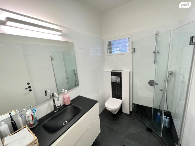 בית פרטי/ קוטג', שלום צעידי, מרמורק, רחובות