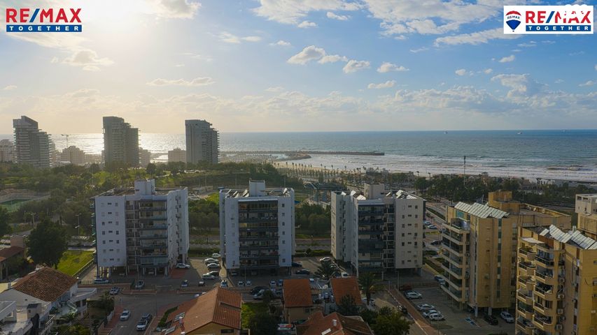 דו משפחתי, הגולשים 15, רובע ד', אשדוד