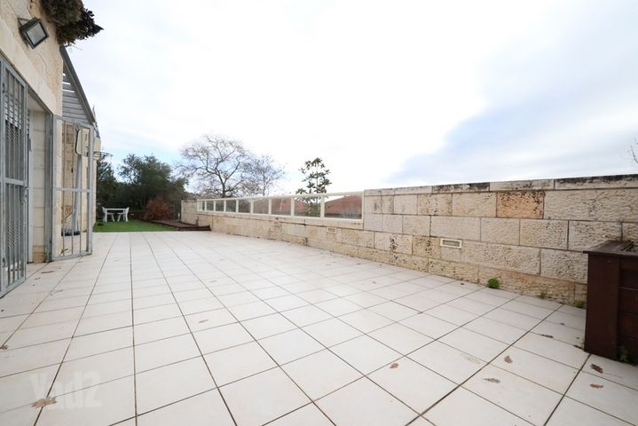 דירת גן למכירה במבשרת ציון (תיווך) — 2