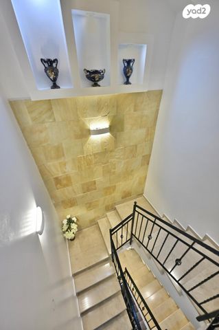 בית פרטי/ קוטג', נווה דקלים, ראשון לציון