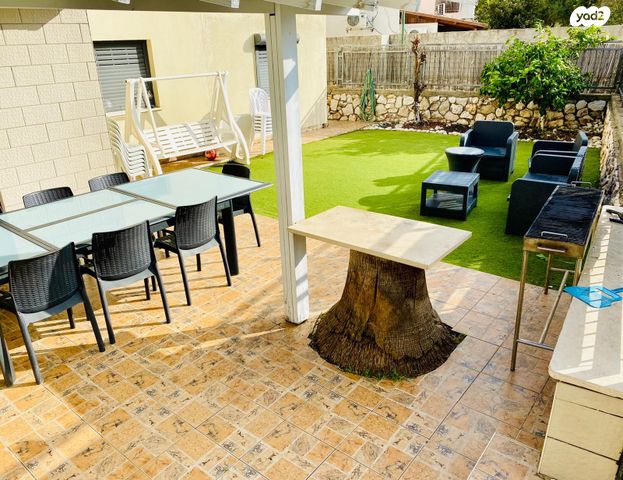 דירת גן, כרמיאל