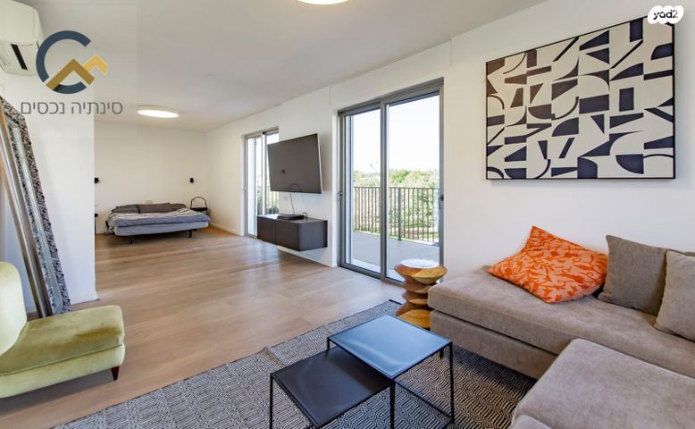 בית פרטי/ קוטג', מתחם האצבע, הוד השרון