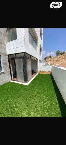 דירת גן, מבשרת ציון