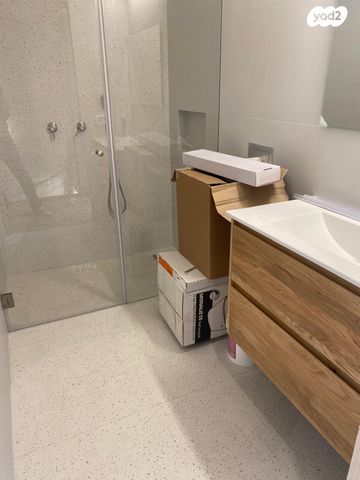 בית פרטי/ קוטג', ועידת קטוביץ', הצפון החדש - צפון, תל אביב יפו