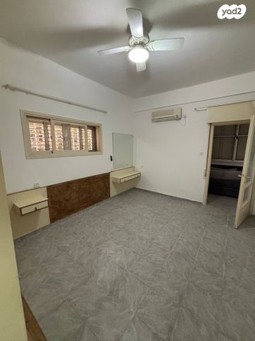 זלטופולסקי 