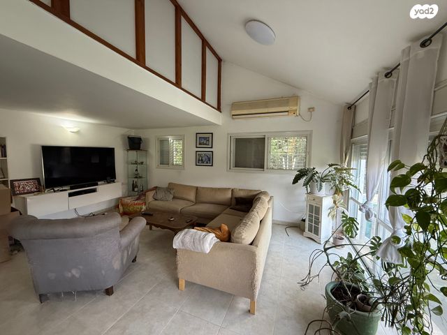 ד"ר מאיר אבנר 