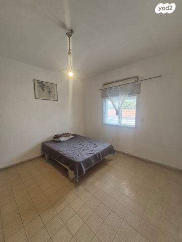 דירה, הרא"ה 192, רמת גן