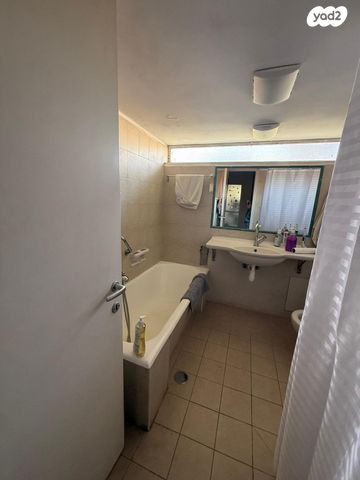 דו משפחתי, רמת חן, רמת גן