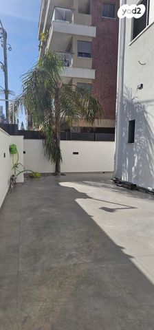 דירה, חולון