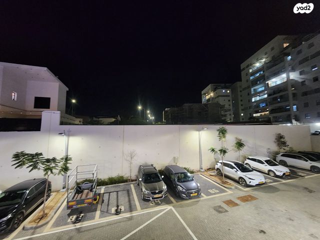 דירה, אריאל שרון, נווה שרון / שער העיר, נתיבות